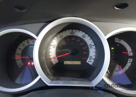 2013 Toyota Tacoma Prerunner V6 z USA, uszkodzony, nr VIN 3TMKU4HN5DM038489